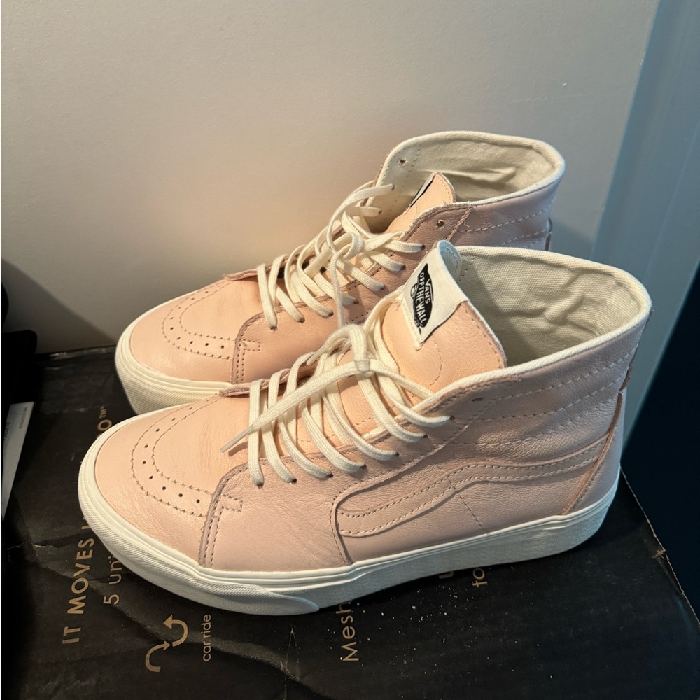 NWOT Vans Sk8-Hi Tapered Stackform Platform Sneaker (Women)